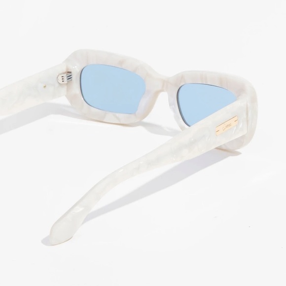 COPY - Sonix x For love and lemons Minnie Sunglasses - Picture 3 of 3